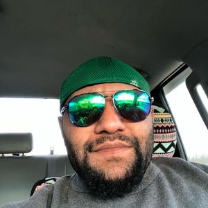 Meet your Posher, Glen